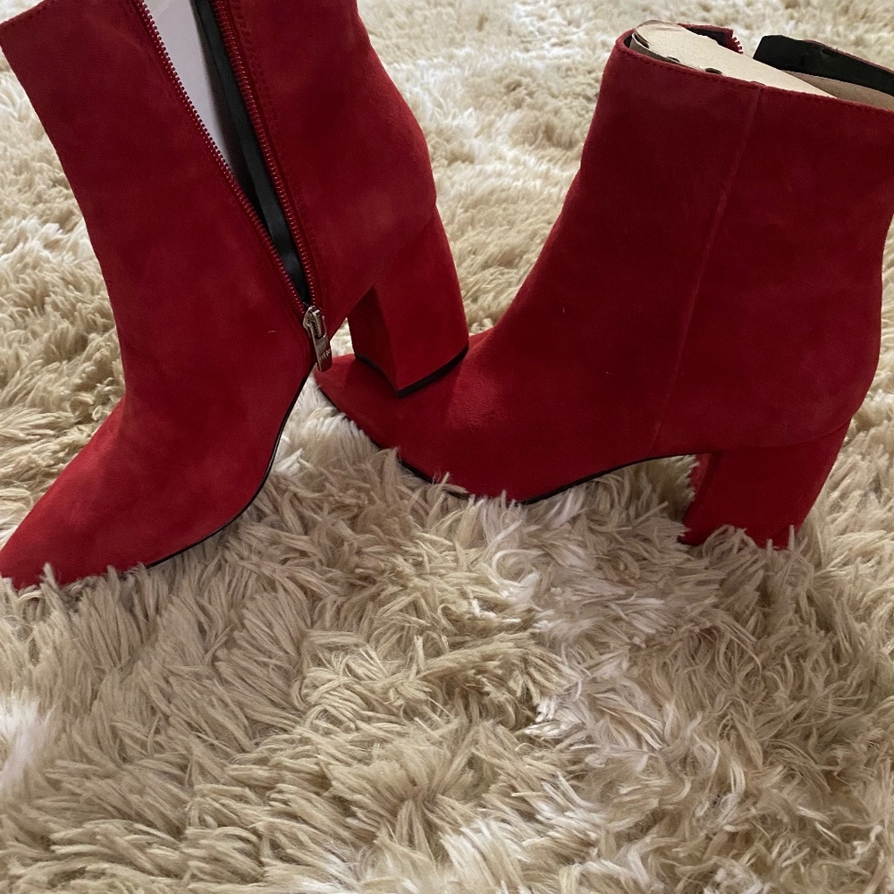 Marc Fisher Red Suede Booties Block Heel Size 7 - image 2